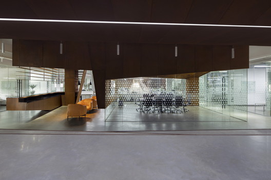 CCELL Office / CM Design - Image 13 of 24