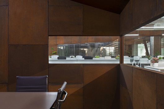 CCELL Office / CM Design - Image 3 of 24