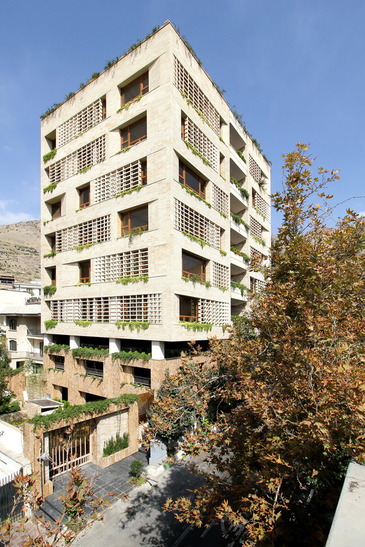 Green House / KARABON - Apartments, Facade, Balcony