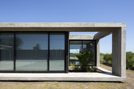 La cañada House / Felipe Gonzalez Arzac arquitecto - Image 4 of 25