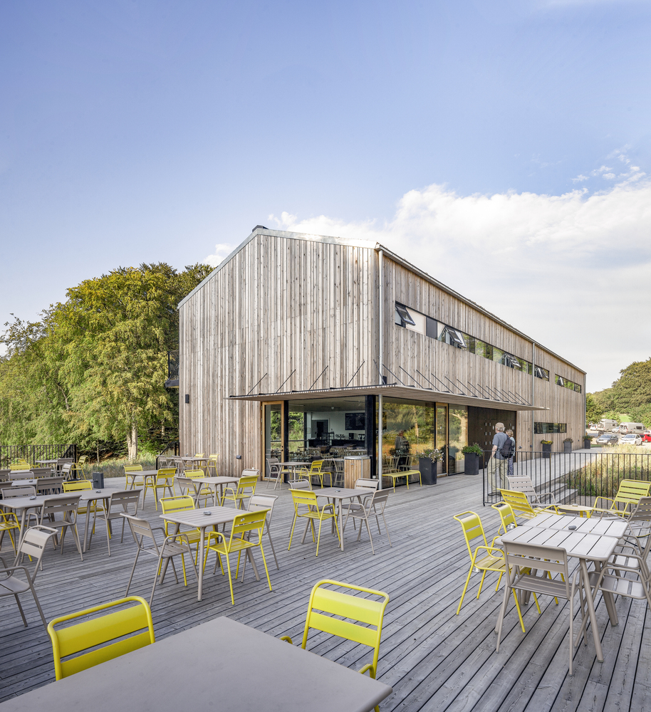 Galeria de Hotel Klintholm Gods Lake / PLH Arkitekter 1