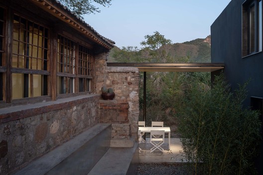 Yard under the Tree / Evolution Design Yard under the Tree / Evolution Design - Image 21 of 33