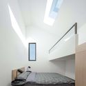 Yard under the Tree / Evolution Design - Houses