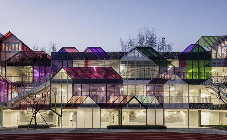 Fuwen Primary School Reconstruction / The Design Institute of Landscape and Architecture China Academy of Art + Wangwei studio - Windows, Facade