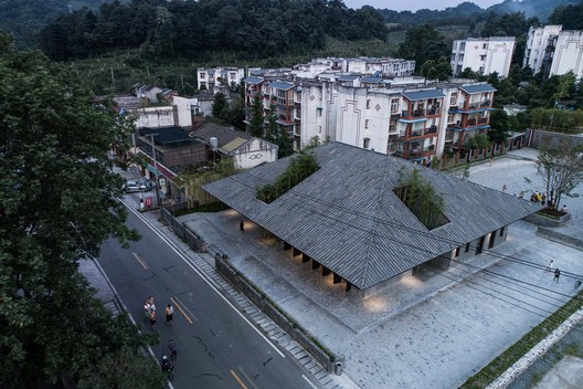 Community Cultural Center, Series Projects of Xiaoshi Village Overall Planning / Studio Dali Architects - Exterior Photography, Windows, Cityscape