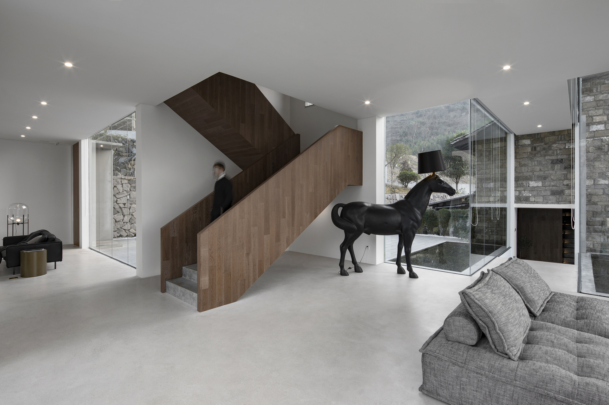 Gallery of MYMORY - Boutique Hotel / Atelier RIGHT HUB - 21