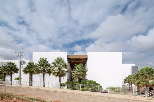 Unileão Educational Pavilions / Lins Arquitetos Associados Unileão Educational Pavilions / Lins Arquitetos Associados - Exterior Photography