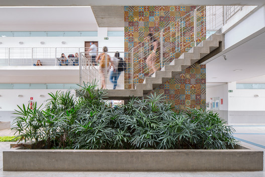 Unileão Educational Pavilions / Lins Arquitetos Associados Unileão Educational Pavilions / Lins Arquitetos Associados - Interior Photography