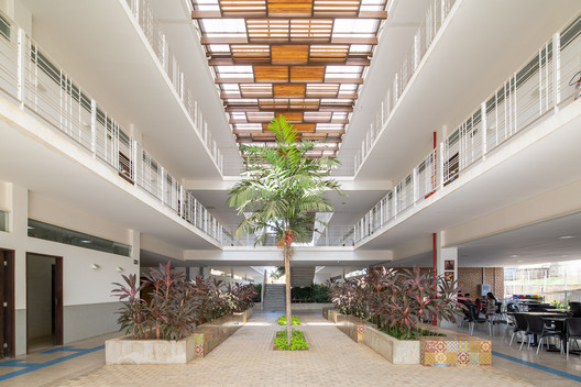 Unileão Educational Pavilions / Lins Arquitetos Associados Unileão Educational Pavilions / Lins Arquitetos Associados - Interior Photography