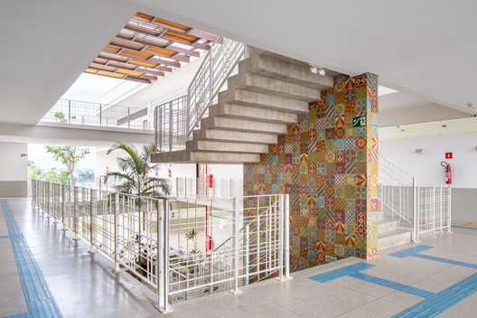 Unileão Educational Pavilions / Lins Arquitetos Associados Unileão Educational Pavilions / Lins Arquitetos Associados - Interior Photography, Stairs