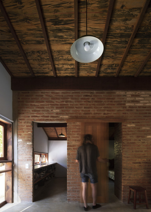 Casa Nica Renovation / messina | rivas - Interior Photography, Brick