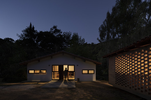 Casa Nica Renovation / messina | rivas - Exterior Photography, Facade