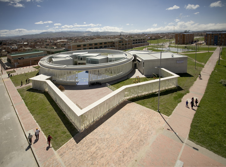 Jardín social El Porvenir. Image © Rodrigo Dávila