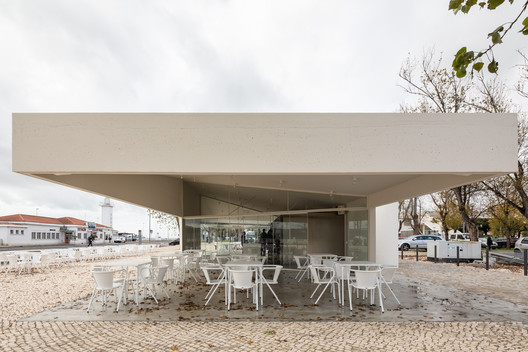 Bar & Pavilion Belém / Ricardo Bak Gordon - Interior Photography, Concrete