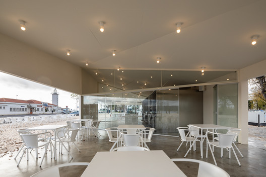 Bar & Pavilion Belém / Ricardo Bak Gordon - Interior Photography, Dining room