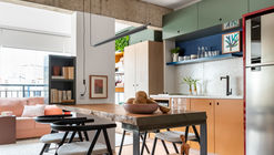 Apartamento TLP / Renato Mendonça Arquitetura