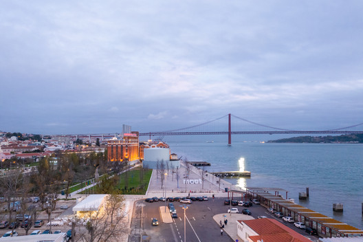 Bar & Pavilion Belém / Ricardo Bak Gordon - Exterior Photography