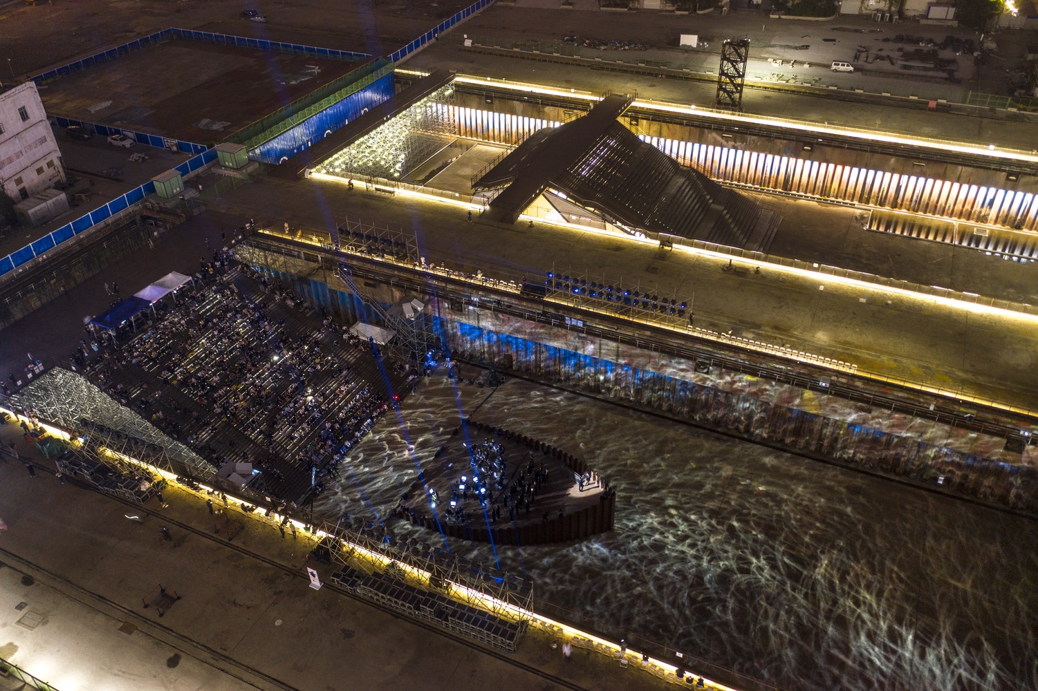 章明：“建筑师用职业精神感动所有人，重新定义城市空间” - 20 的图像 31
