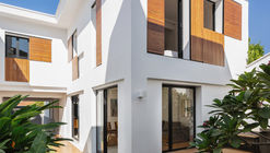 Moreno House / byn studio