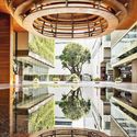 Torre Gaysorn II / CL3 Architects - Fotografía interior, Retail, Patio interior, Fijación Vigas
