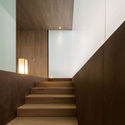 BoonDesign Residence C 41 - Blind House: Căn biệt thự hiện đại tường b&ecirc; t&ocirc;ng y&ecirc;n tĩnh để thiền v&agrave; l&agrave;m việc
