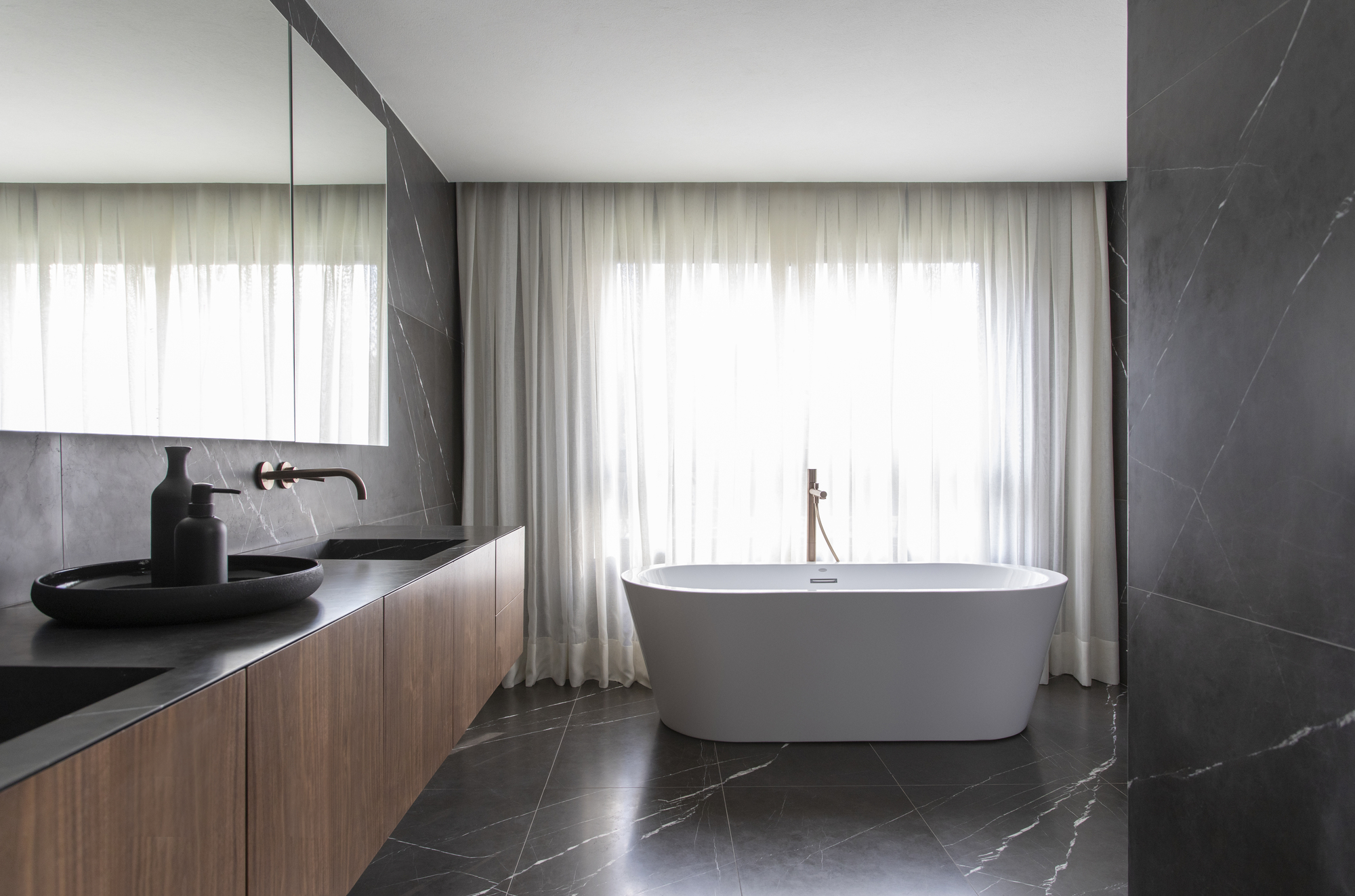 Gallery of Fasano Itaim Residential / studio mk27 - 5