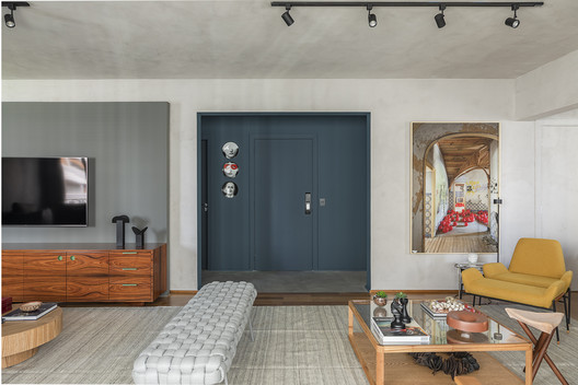 Jardins Apartment / AS Design Arquitetura - Interior Photography, Bedroom, Wood, Door