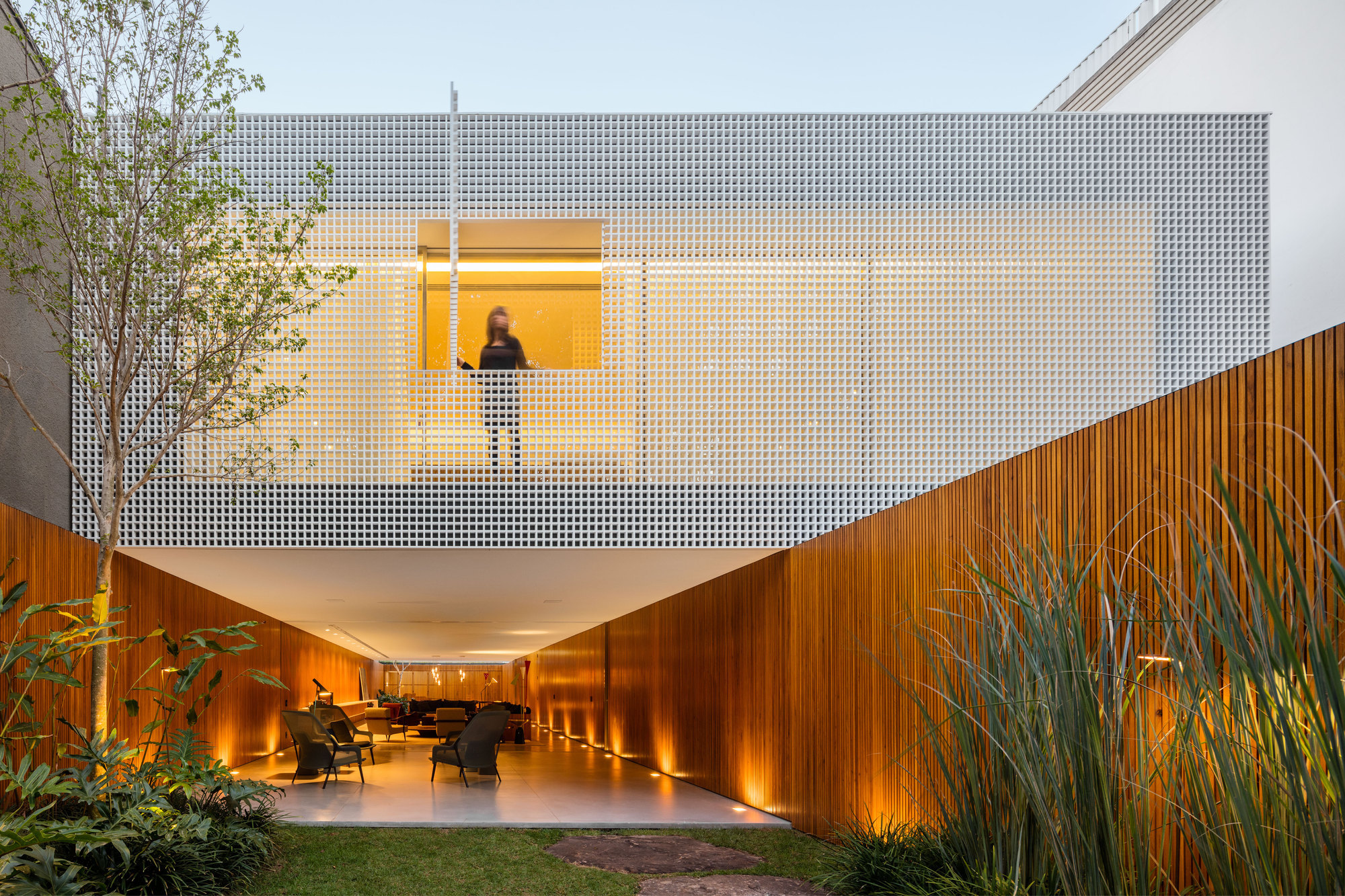 Casas brasileiras: 11 residências com muxarabis | ArchDaily Brasil