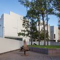 El Edificio Kinder, diseñado por Steven Holl, tiene programada su inauguración para el 1 de noviembre de 2020. - Image 2 of 4