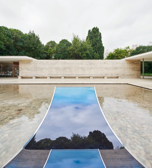 "No Fear of Glass", an Artistic Intervention in the Mies van der Rohe Pavilion by Sabine Marcelis - Image 8 of 13