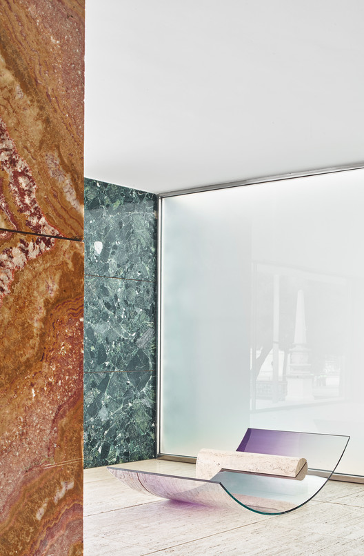"No Fear of Glass", an Artistic Intervention in the Mies van der Rohe Pavilion by Sabine Marcelis - Image 7 of 13