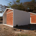 Social Housing in Pinotepa Nacional / HDA: Hector Delmar Arquitectura + M+N Diseño - Exterior Photography, Concrete