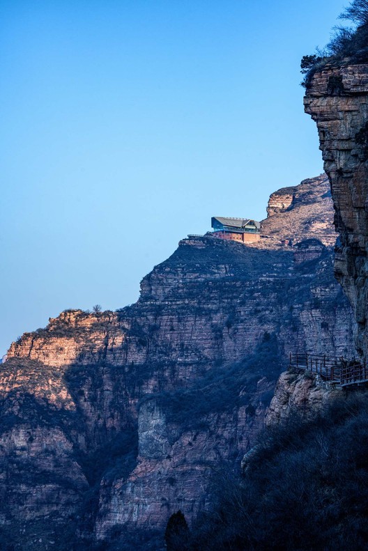 Restaurant on the Cliff / Skyland Architecture - Exterior Photography