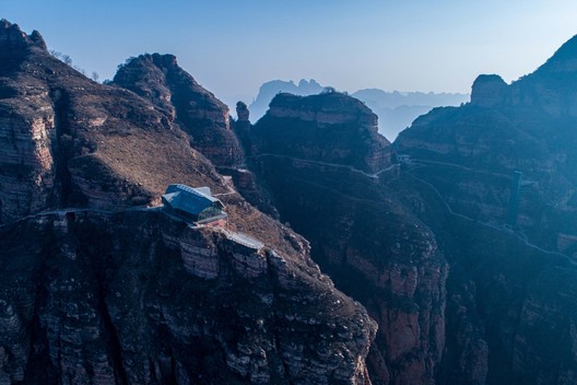Restaurant on the Cliff / Skyland Architecture - Exterior Photography