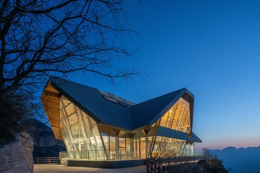 Restaurant on the Cliff / Skyland Architecture - Exterior Photography