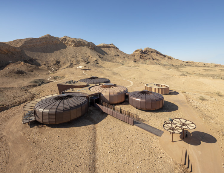 Centro de Interpretación del Parque Geológico de Buhais / Hopkins Architects - Más Imágenes