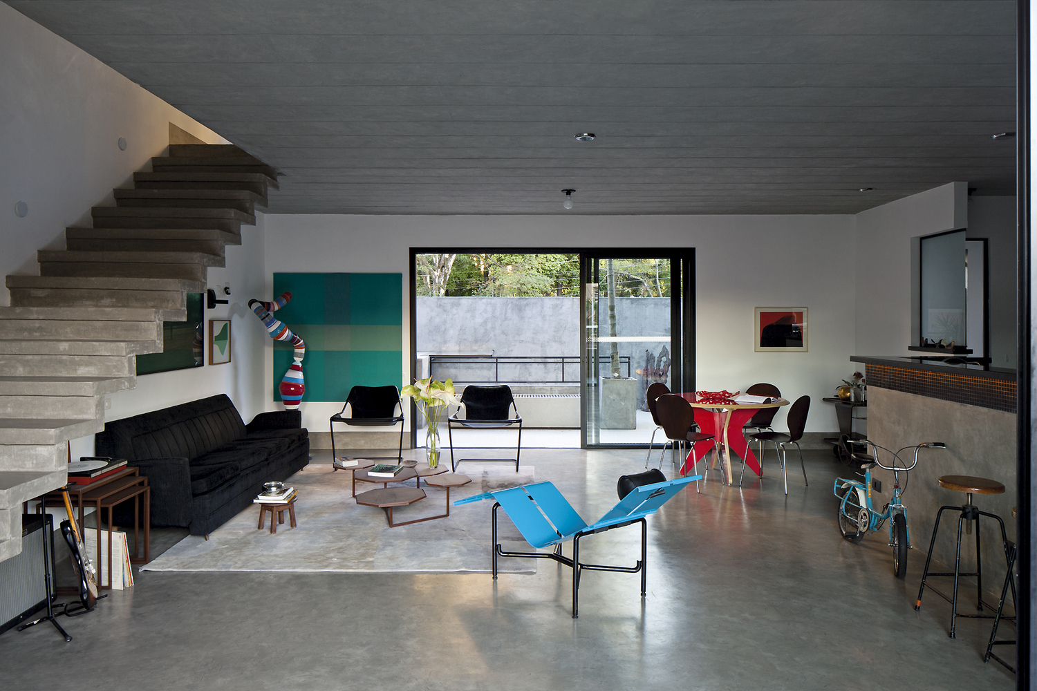 Casa Paris / Casa14 Arquitetura - Fotografia de Interiores, Escada, Mesa, Cadeira