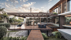 Frame House / Stemmer Rodrigues Arquitetura