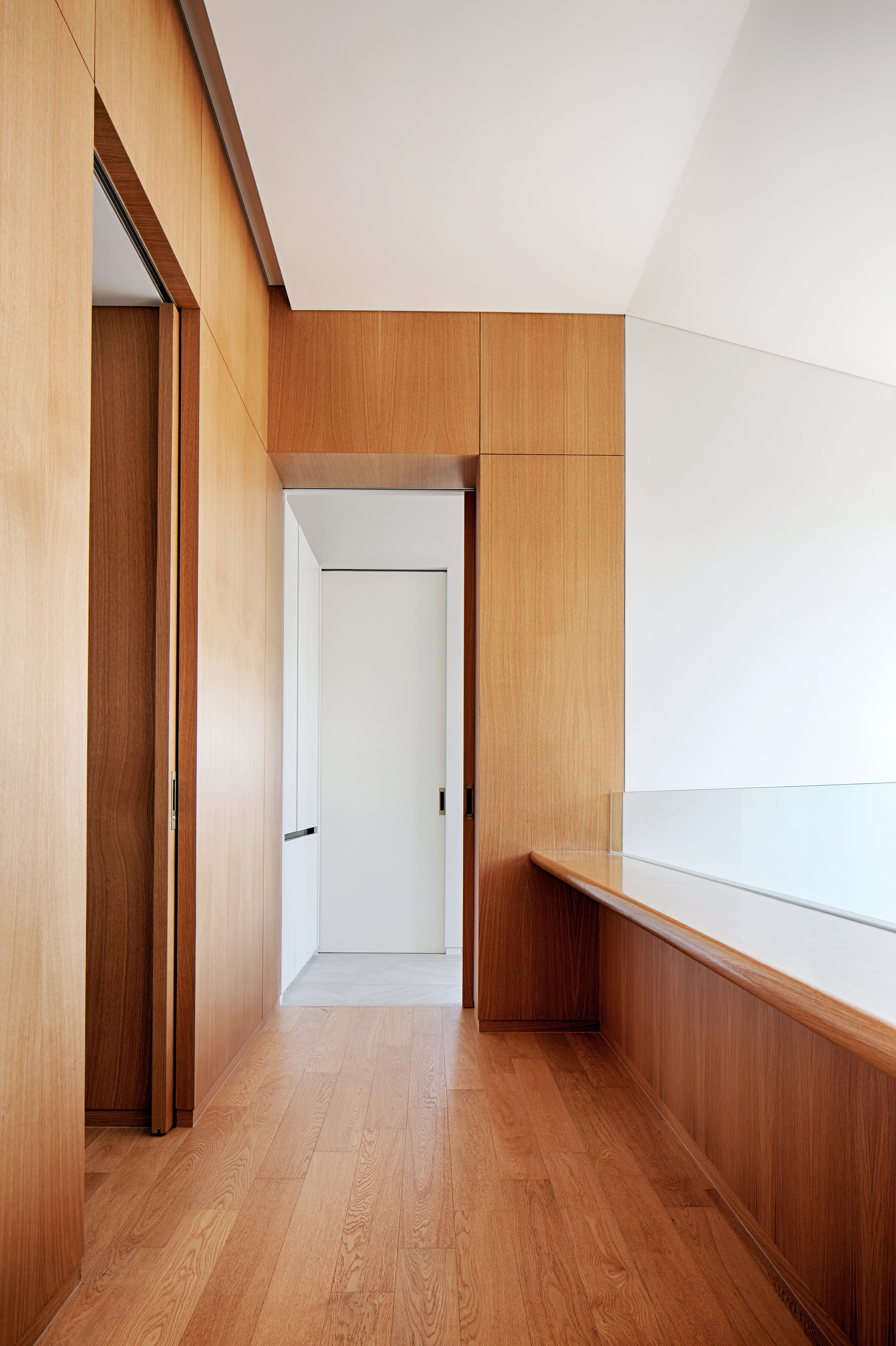 Galer a De Casa Essay 100A Associates 17