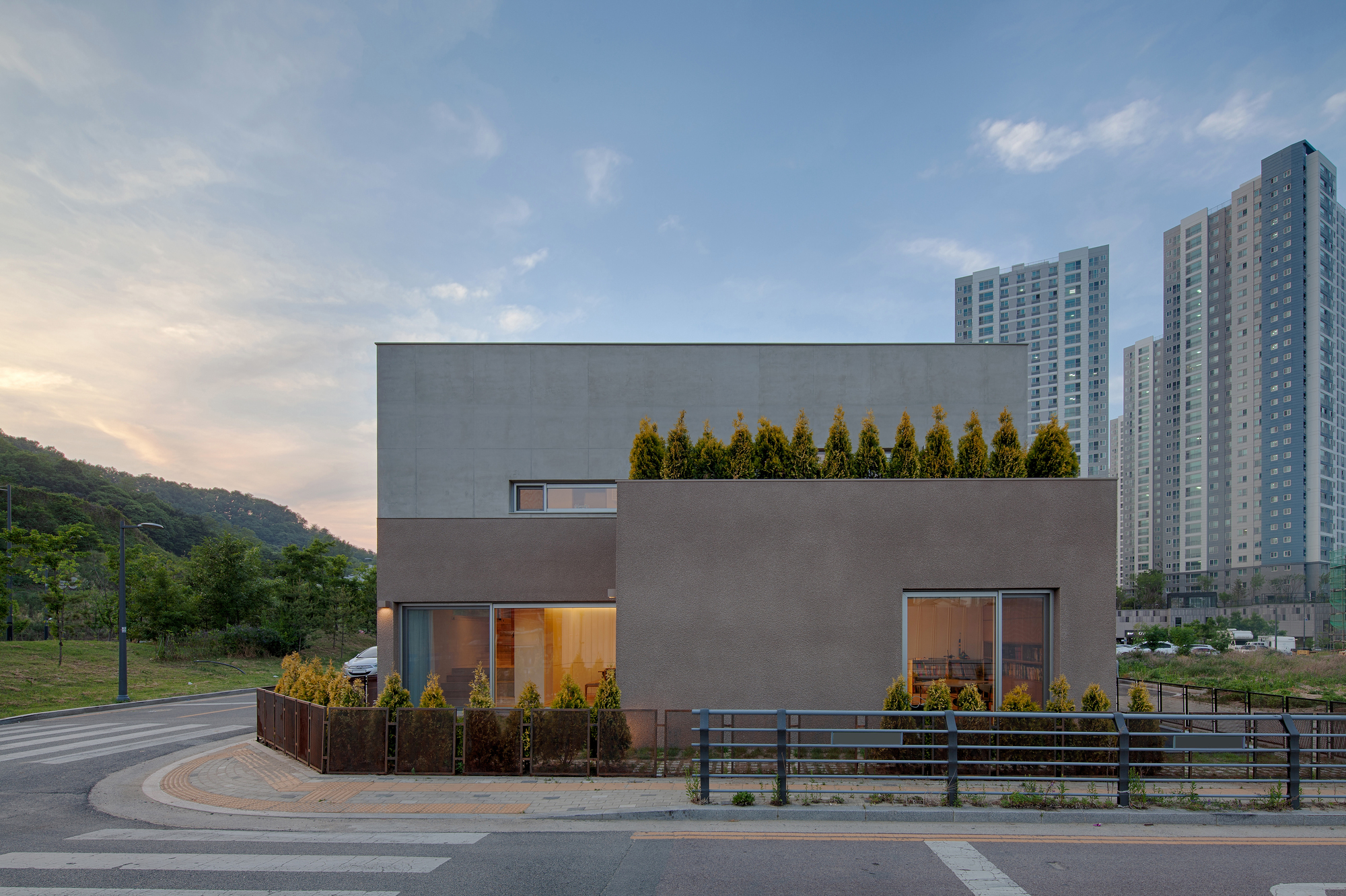 How to make essays longer image