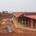 Escola Pré-Primária de Mwito / Creative Assemblages - Fotografia de Exterior, Escolas, Escada