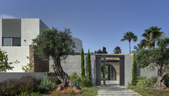 LVR House / Opher Erez Architects