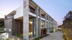 Bangalore International Centre / Hundredhands