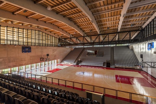 Architecture and Sports: 16 Gymnasiums Around the World - Image 6 of 19