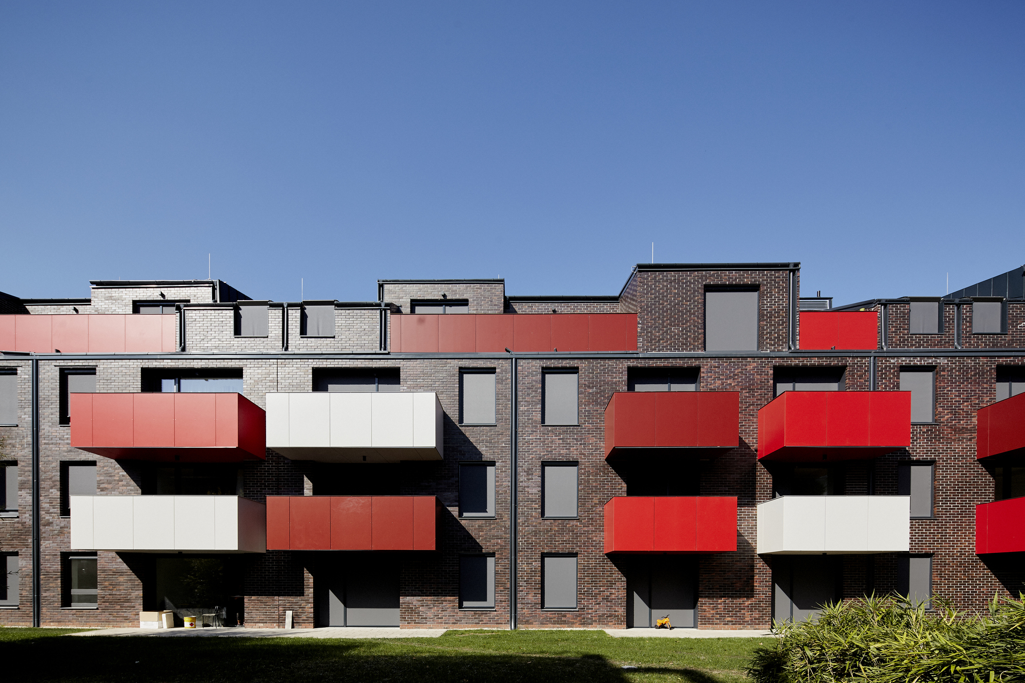 Gallery of Jazz Loft Apartments / T2.a Architects 7