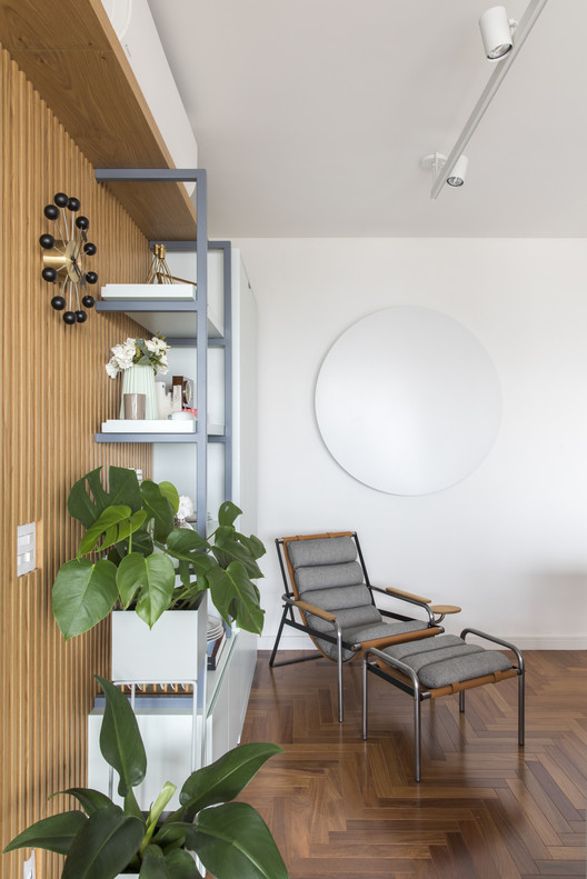 Apartamento LIVI / Plure Arquitetura  - Fotografia de Interiores, Cadeira