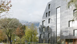 House for Psychosocial Care and Living / Fügenschuh Hrdlovics Architekten