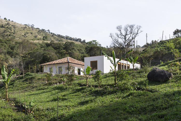 Casa Fazenda Mato Dentro / AR Arquitetos - Fotografia de Exterior, Janela, Floresta