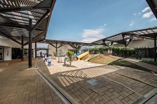 Architecture for Early Childhood Education: Kindergartens and Preschools in Colombia - Image 2 of 11