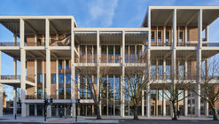 Kingston University Town House / Grafton Architects